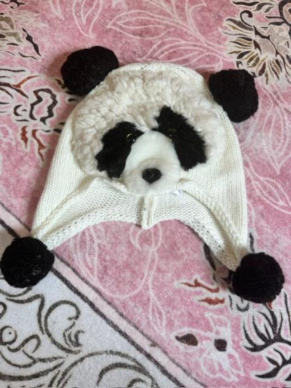 * Cream Colored Knit Panda Face Hat With Pom Poms Kids 3 And Up